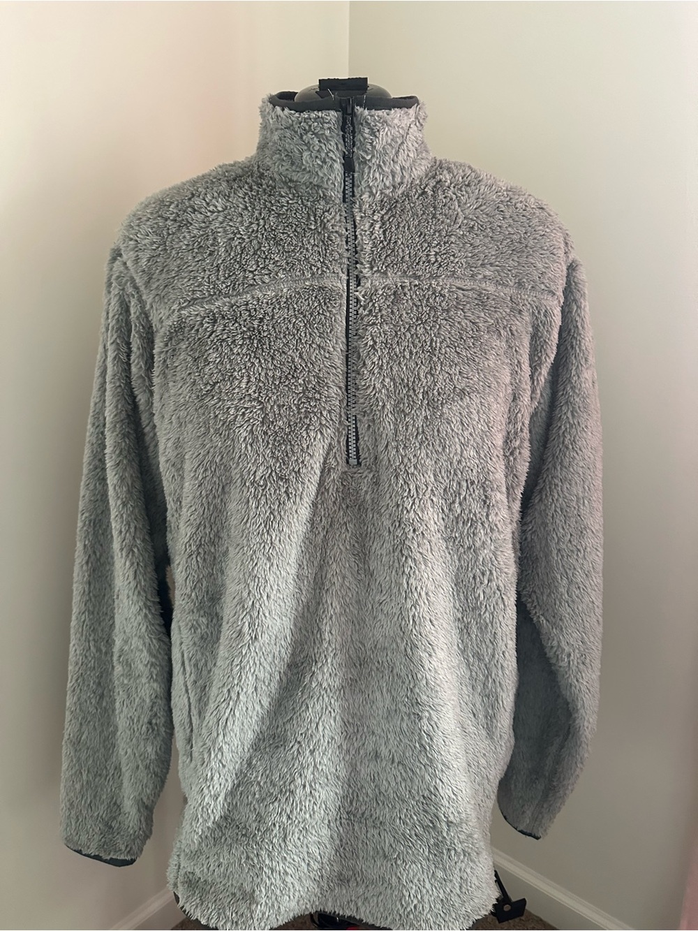 Eddie Bauer Men's Gray Plush Half-Zip Pullover Sweater